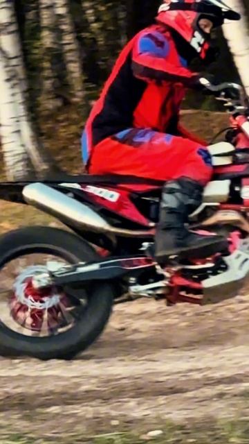 Эндуро VS лашали: Погоня за свободой в полях Нижнего Новгорода