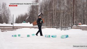 Лангепасцы сыграли в кёрлинг на центральной площади