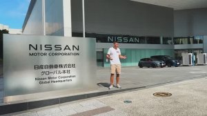 NISSAN в Японии шоурум