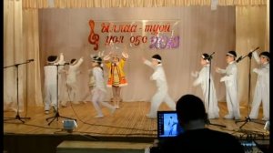 Ыллыыр-туойар, иллээх-эйэлээх 4в кылаас (3)