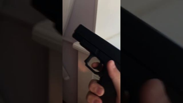 обзор на пистолет GLOCK 19