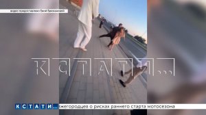 Школьница, которую отец одноклассника вытолкнул на дорогу, пытается добиться наказания обидчика