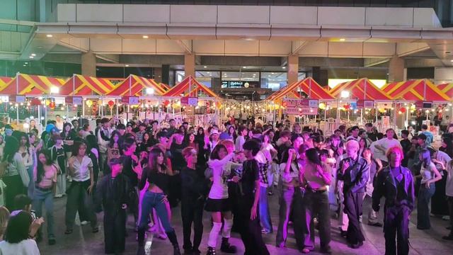 ချမ်း ချမ်း ချမ်း တုန် (Shiver) смотреть онлайн