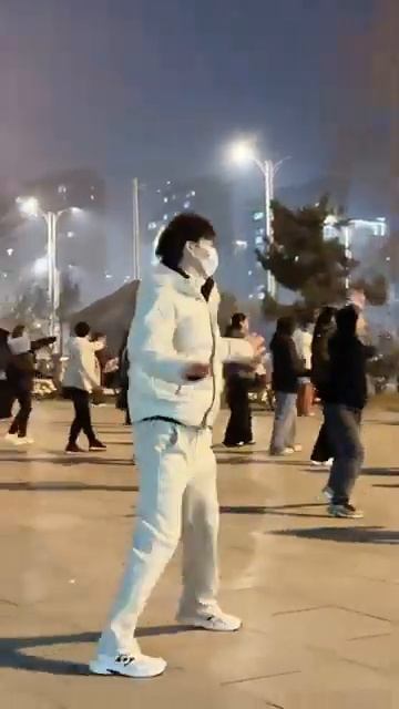 Зажигательный Танец