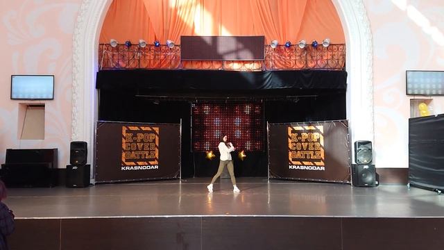 Судейский выход Юлия Мирошниченко | K-POP COVER BATTLE KRASNODAR