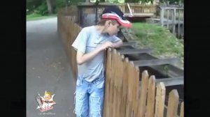 Robbie - nature walk. Робби Сикора на прогулке