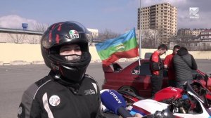 Автопробег прошел по КЧР в честь очередной годовщины возвращения Крыма в родную гавань