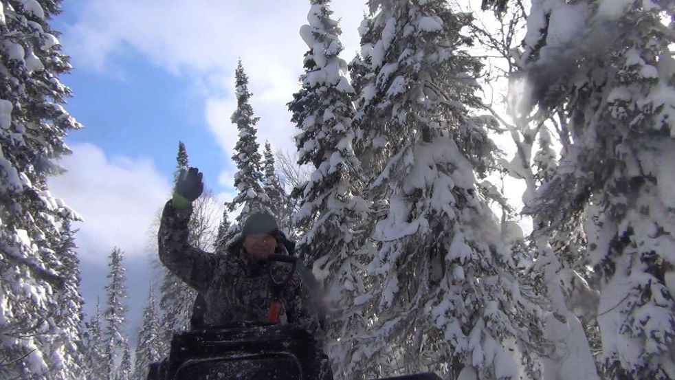 ТАЙГА Адаптировались к ЕЗДЕ на СНЕГОХОДЕ Рыбалка Охота Сибирь