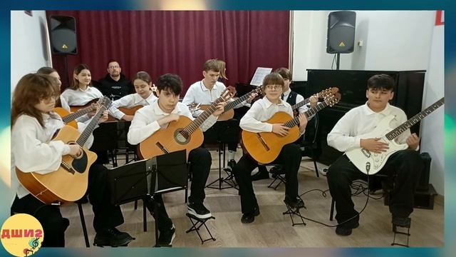 "Дарите женщинам цветы" - ансамбль "Сюрприз"