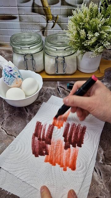 оригинальный способ покрасить яйца # пасха #готовимдома #рецепты