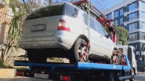 В Сочи за один рейд эвакуировали 57 машин, мешавших проезду автобусов