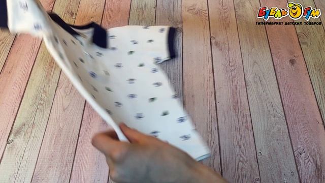 Футболка-поло Lanson Kids на пуговицах с акцентным воротником и морским принтом белая - видео