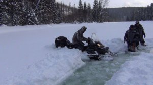 ТАЙГА Утопили СНЕГОХОД река Сухой пит Рыбалка Охота