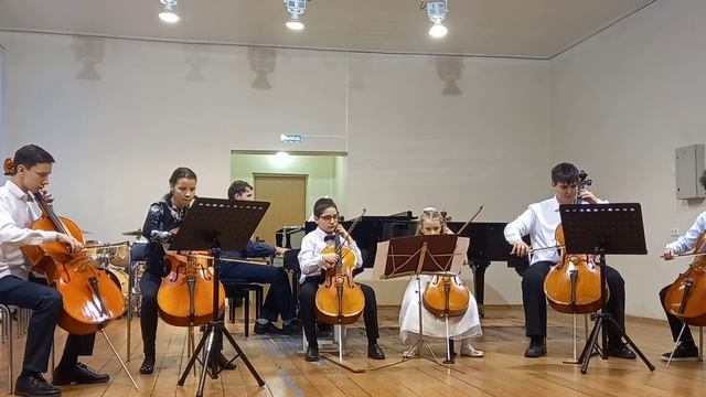 Арно Арутюнович Бабаджанян — Танец