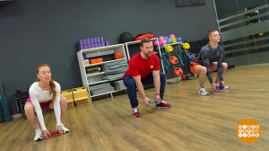 Фитнес-разминка с гантелями: укрепляем бедра. Доброе утро. Фрагмент выпуска от 18.03.2026