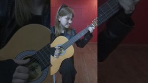 Морозова Мария - исполняет: М.Линнеман "Десидерата", В. Веремеенко--"Вальс"