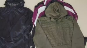 Лот 2298 СТОК США Спорт.куртка лёгкая США 1540р_кг 4,4кг 11ед