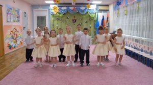 "Рыжий кот" муз. и сл. А. Петряшевой