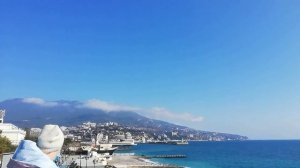 Ялта-интурист  вид на море март