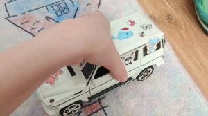 колёса у автобуса животных