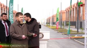 В Грозном состоялось торжественное открытие 200 таунхаусов для нуждающихся