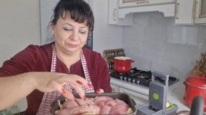 Провожаю мужа в командировку. Готовлю в дорогу. Получила подарок, но пришлось отказаться.