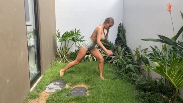 Outdoors Stretching Legs #contortion #stretching #yoga