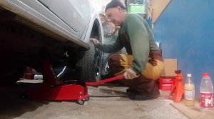 Недорогой домкрат для пикапа