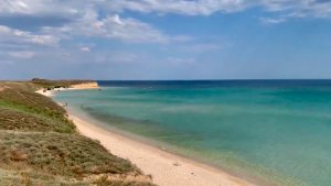 Дикий пляж и археологические раскопки городища Кульчук Западный Крым Тарханкут лето 24