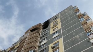 Опубликовано видео с пострадавшей от удара ВСУ многоэтажкой в Краснодаре.