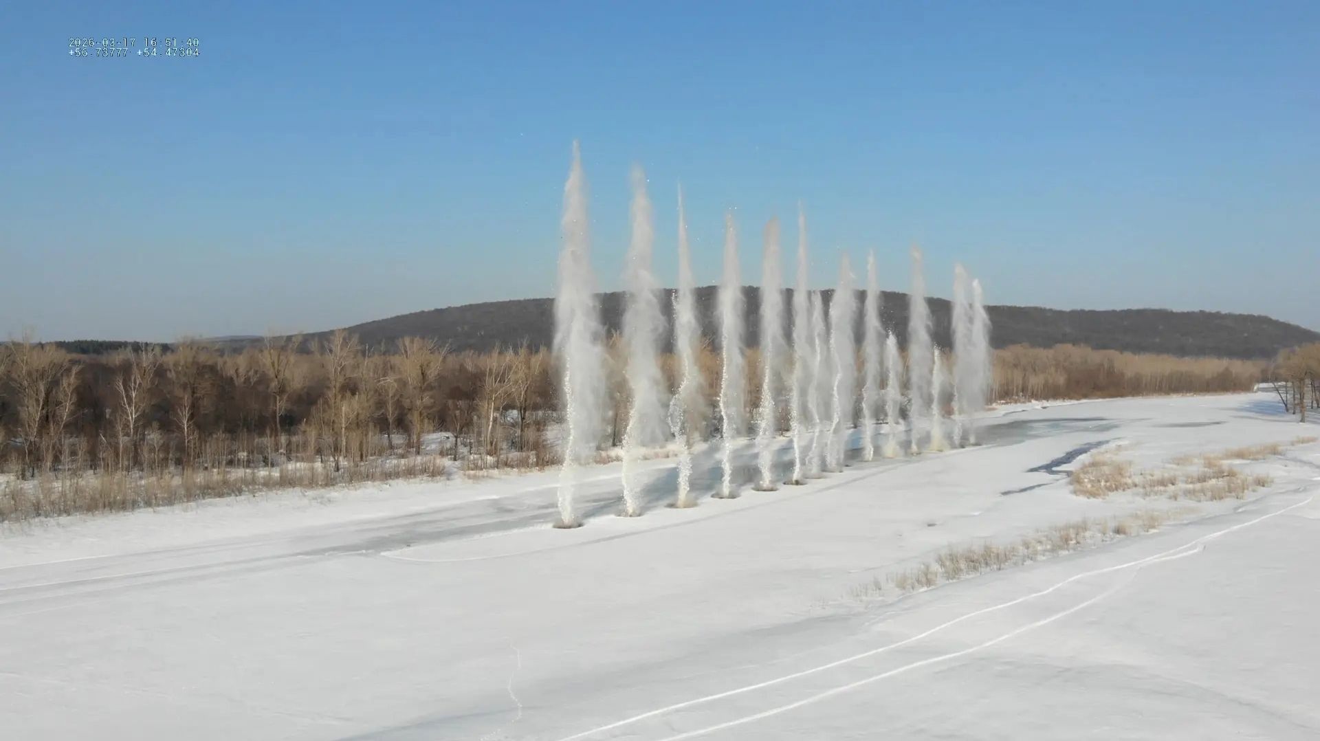 На Инзере в Башкортостане начались превентивные взрывы льда
