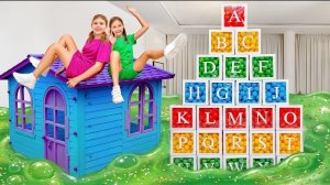 игровой домик ABC с разноцветными шариками