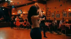 Neon Heart Twist ¥ 1950s Rock & Roll Twist Song Jukebox Classic