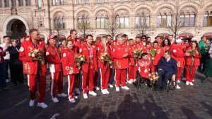 Шестеро чемпионов переписали историю: паралимпийцев чествовали в Москве после успеха в Италии