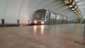Нижегородское метро. Поезда 81-717.6/714.6 на станции "Ленинская"