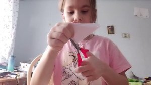 Как сделать красивую снежинку? ❄️ Из бумаги📝 делаем красивую снежинку❄️🐱 всех поздравляю с весной!