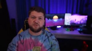 ТУПЫЕ ФАНАТКИ ОПРАВДЫВАЮТ НЕКОГЛАЯ