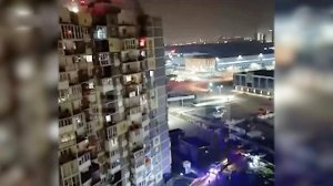 Опубликованы кадры удара украинских дронов по жилым кварталам Краснодара.