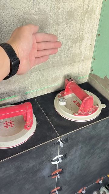 Укладка керамогранита в нише