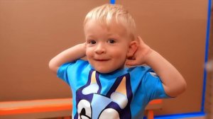 Оливер в Числовом Лабиринте 🔢 Учим цифры от 1 до 10!