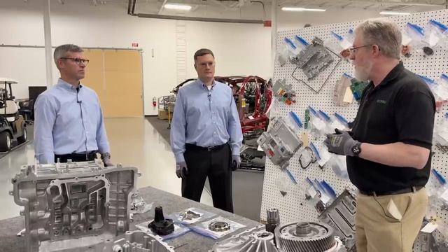 A Deep Dive on the Chevrolet Equinox EV Motor - Featuring GM Engineers! смотреть онлайн