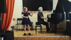 Карпенко Анна 8лет, 1 класс Н.Метлов "Колыбельная", В.Герчик "Воробей" Конц.Мильчевская Г.А.