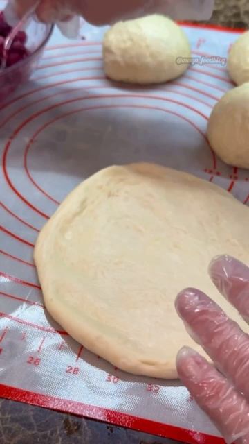 Постные пирожки с вишней от ТМ 4 сезона!