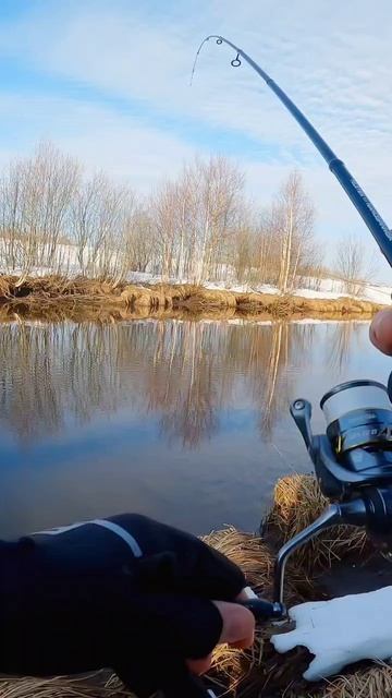 мормышинг 2026. первая плотва этого сезона.