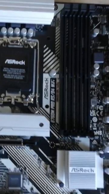 как поставить оперативку в двуканальном режиме - пучеглазый