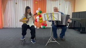 Бенгард Екатерина МАУ ДО "ДШИ 44" обр. М. Красева р.н.п. "По улице мостовой"