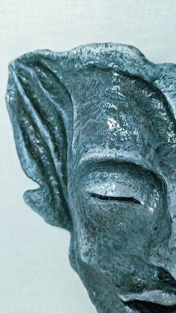 Спящий в море