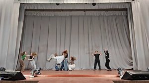 Хореографический коллектив " Звёздные дети "- танец "Шаг вперёд"