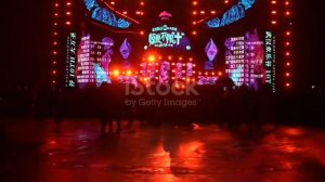 Я ТРЕТИЙ ЛИШНИЙ. 
АВТОР СЛОВ АНАТОЛИЙ КОВАЛЕВ