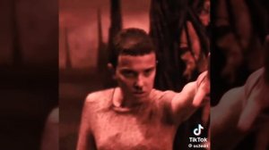 очень странные дела